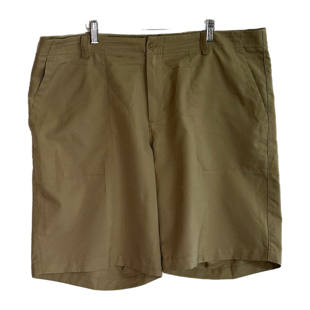 C22 Nike Tan DriFit Men’s Golf Shorts, Size 38, Pre-owned